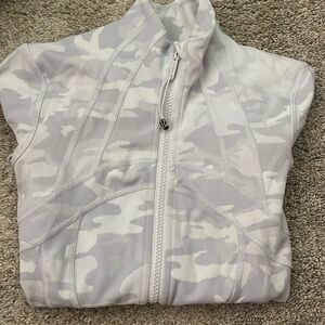 Brand new Lulu lemon zip up jacket.